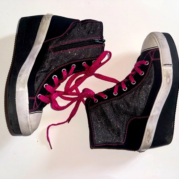 Other - Girls Airwalk platform sneakers